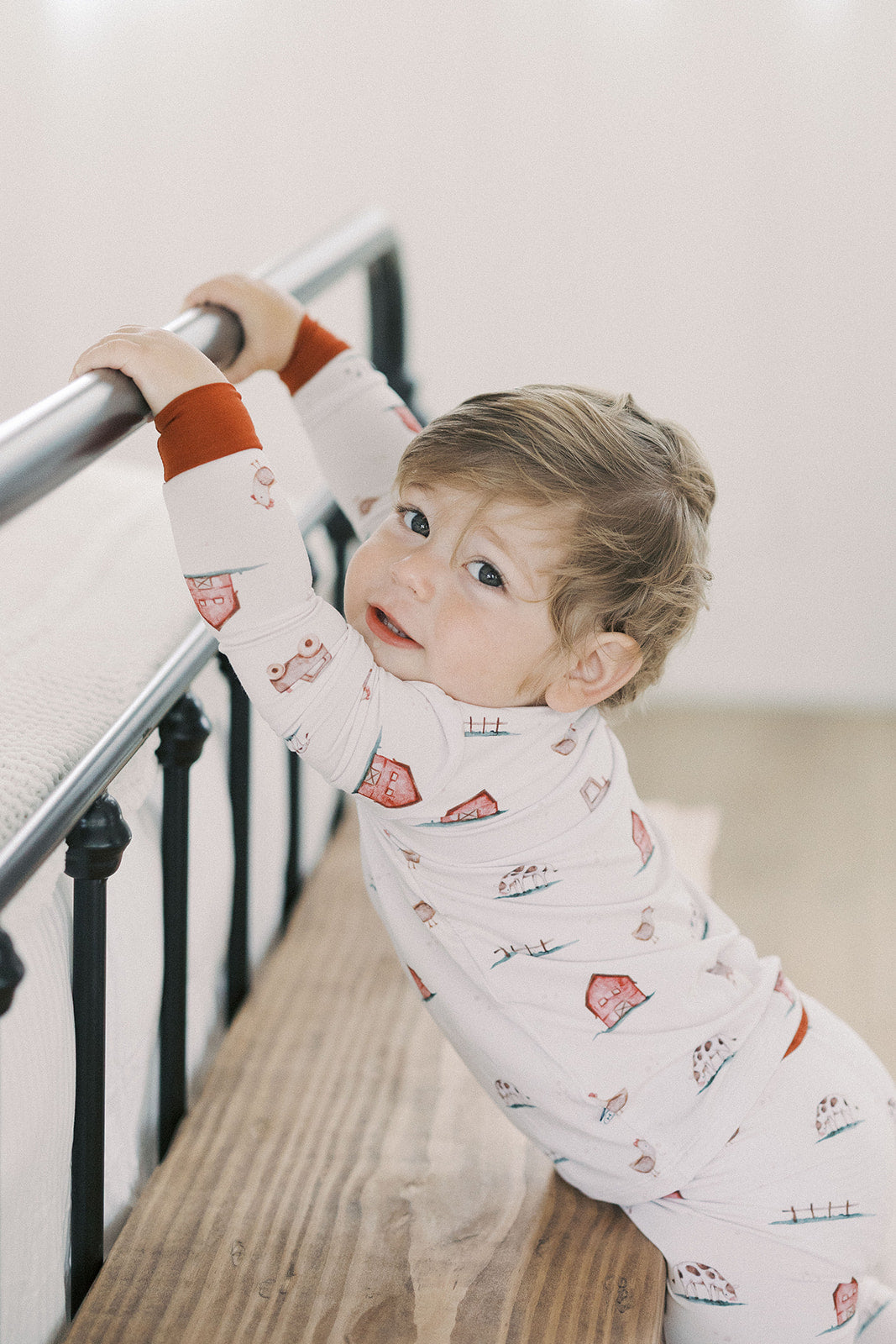 Homestead Two-Piece Set