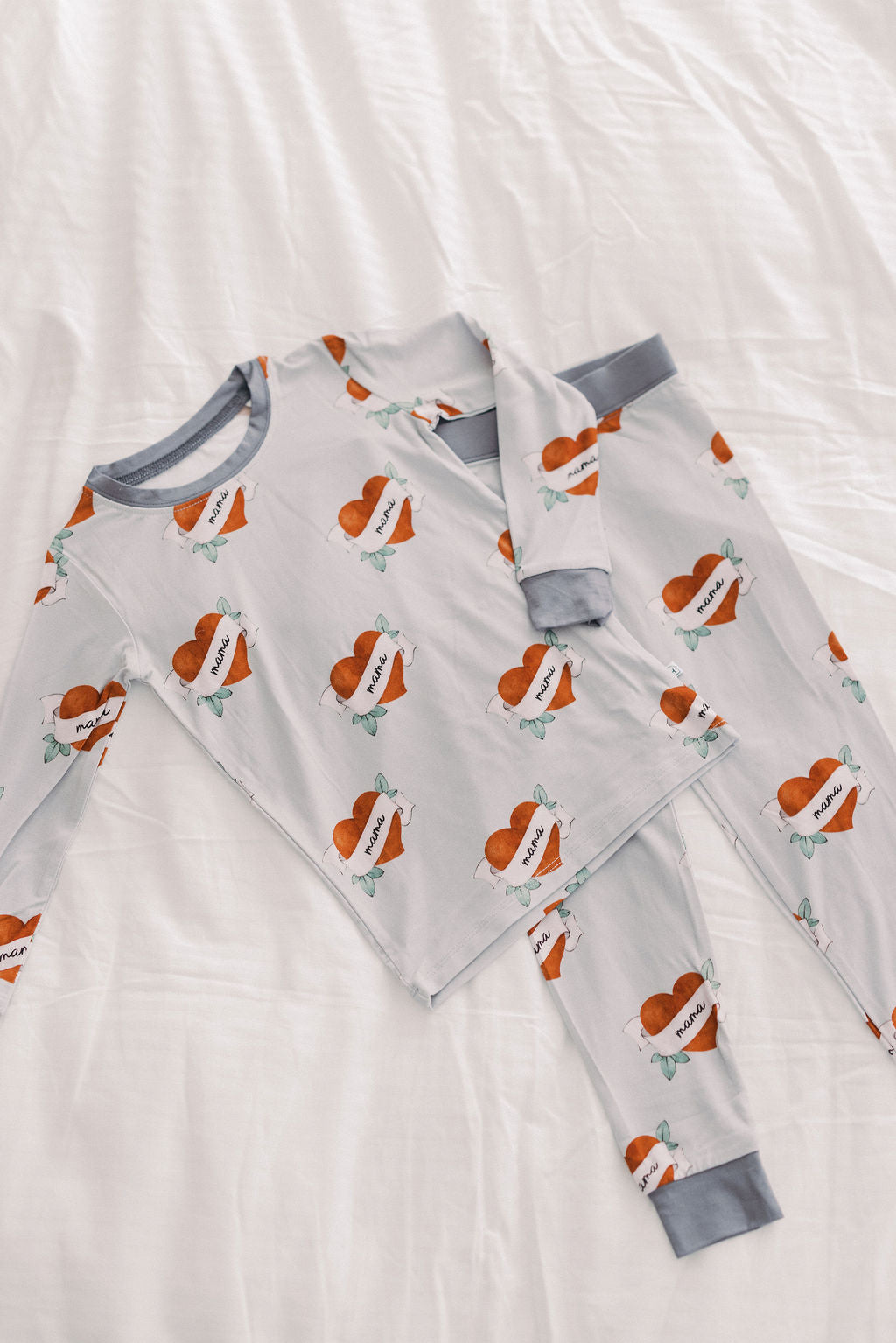 Mama Tattoo Hearts 2.0 Two-Piece Set